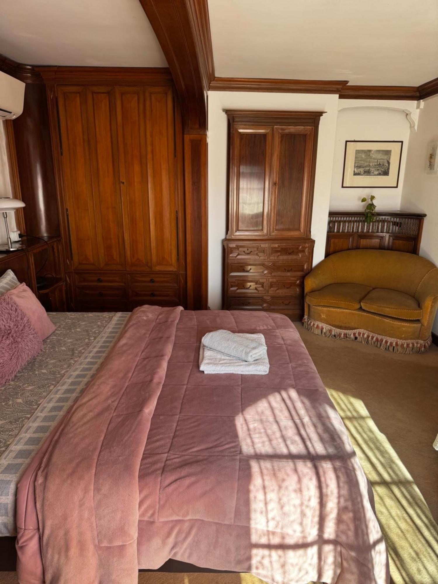 Rousseau's Apartamento Venecia